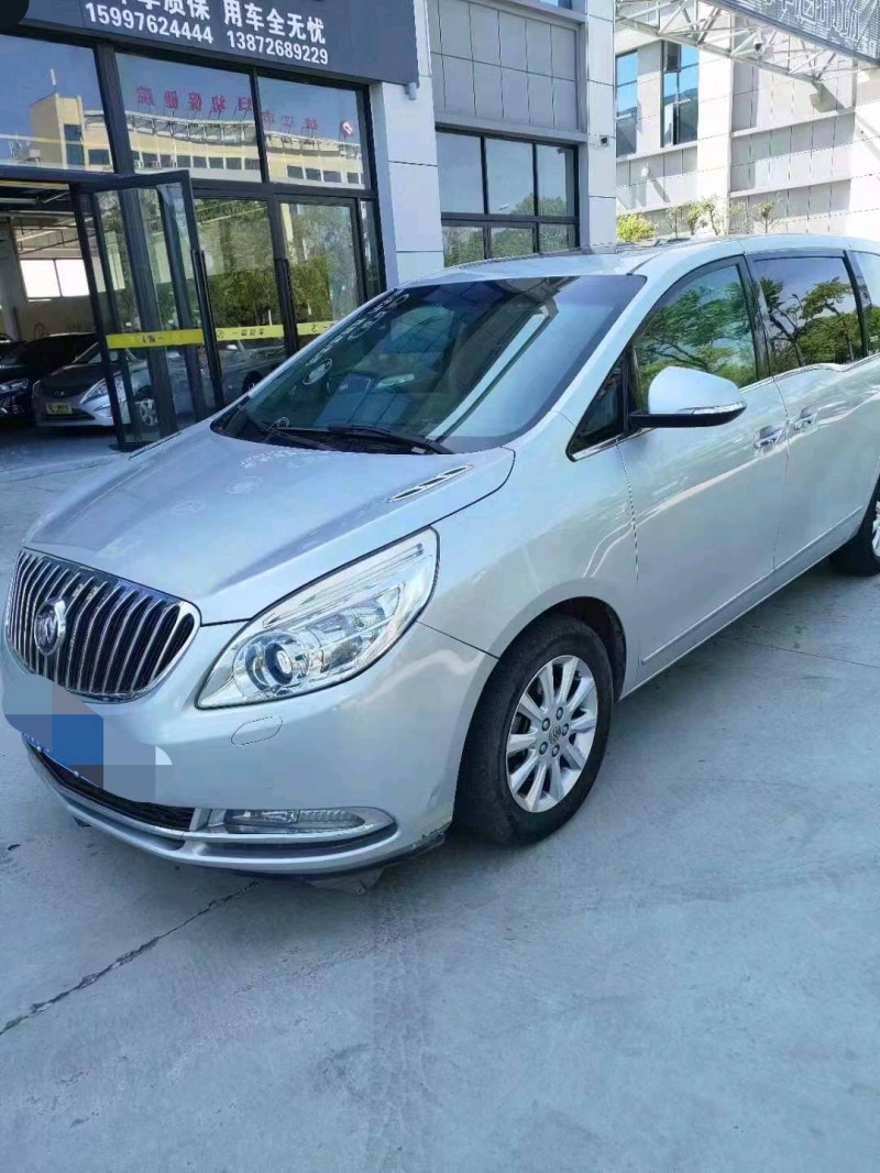 宜昌13年别克GL82