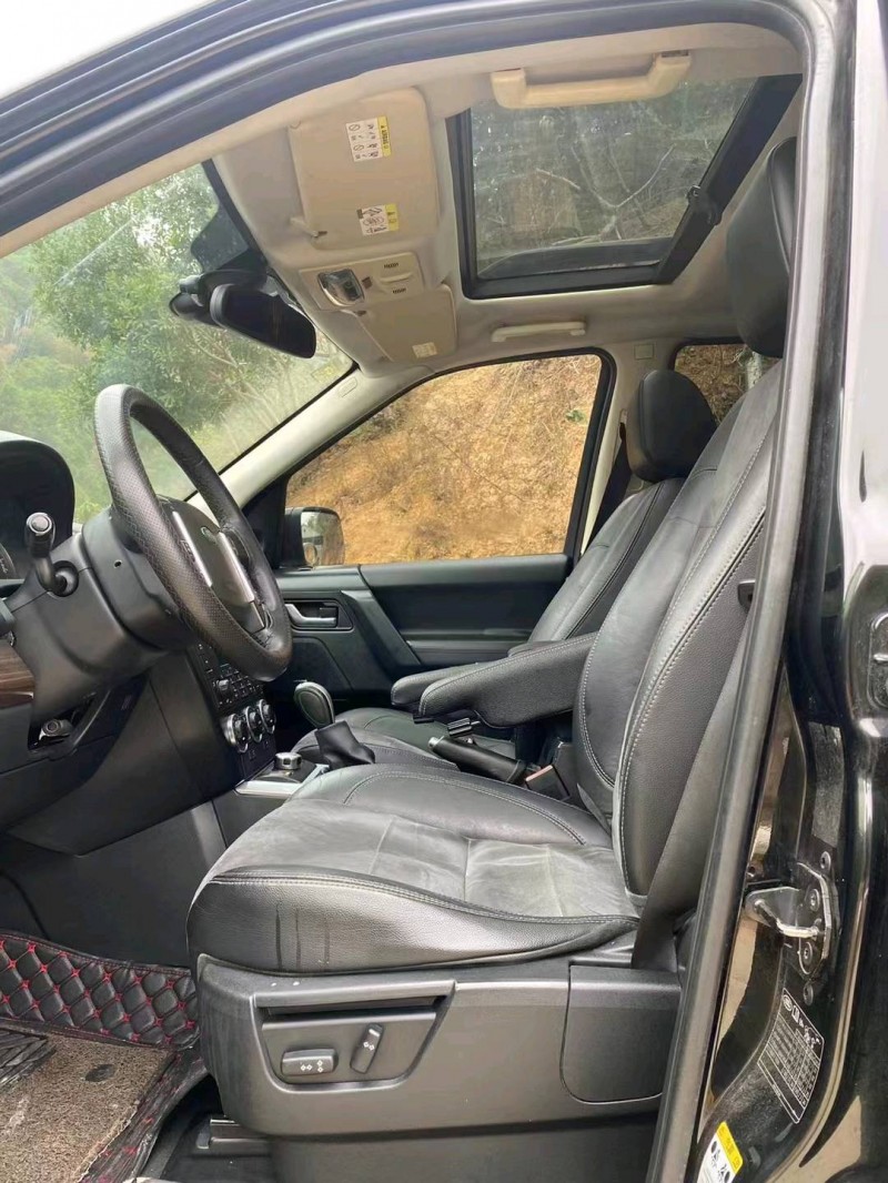 宜春11年路虎神行者8