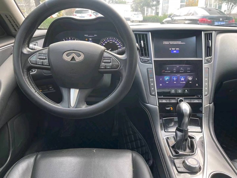 宿遷16年英菲尼迪Q506