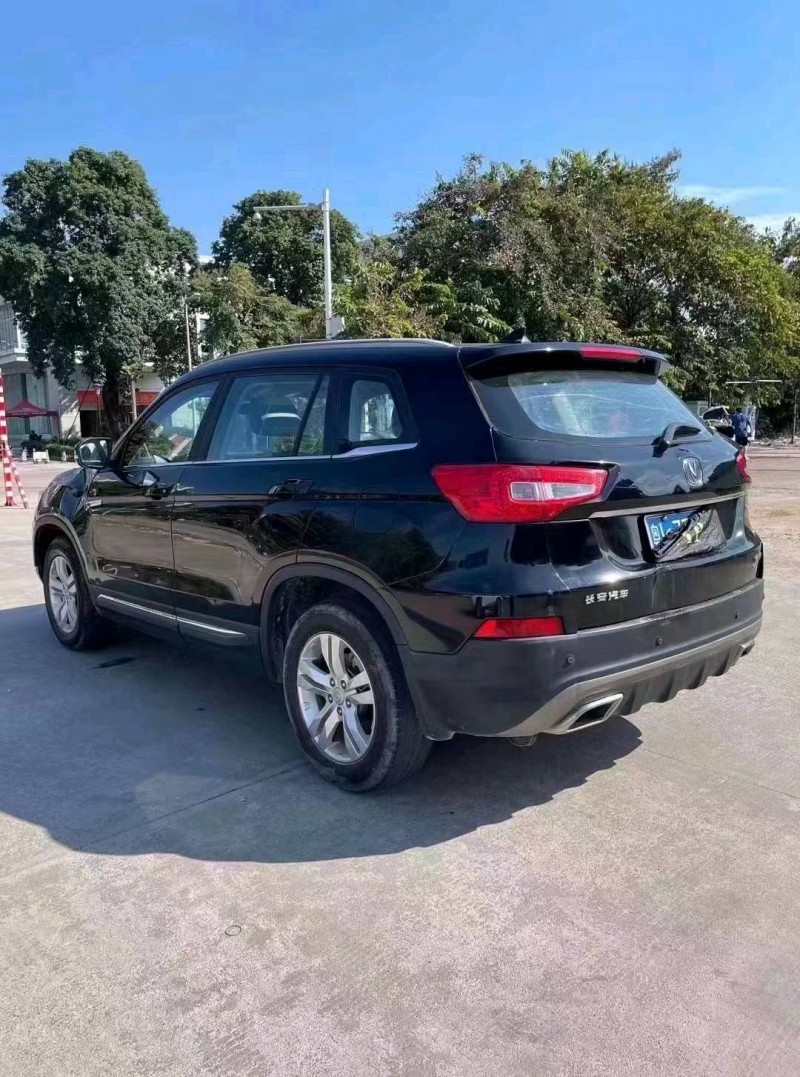 珠海17年长安汽车CS4