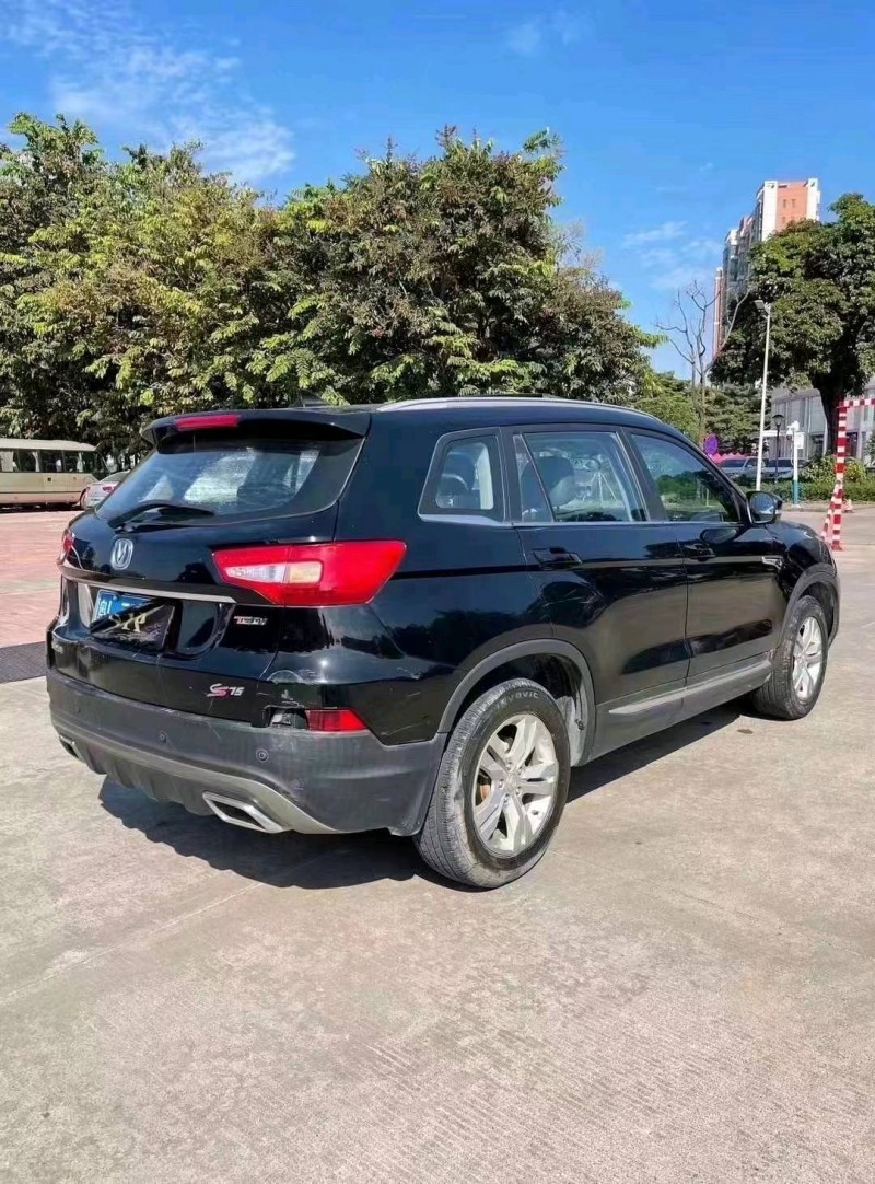 珠海17年长安汽车CS7