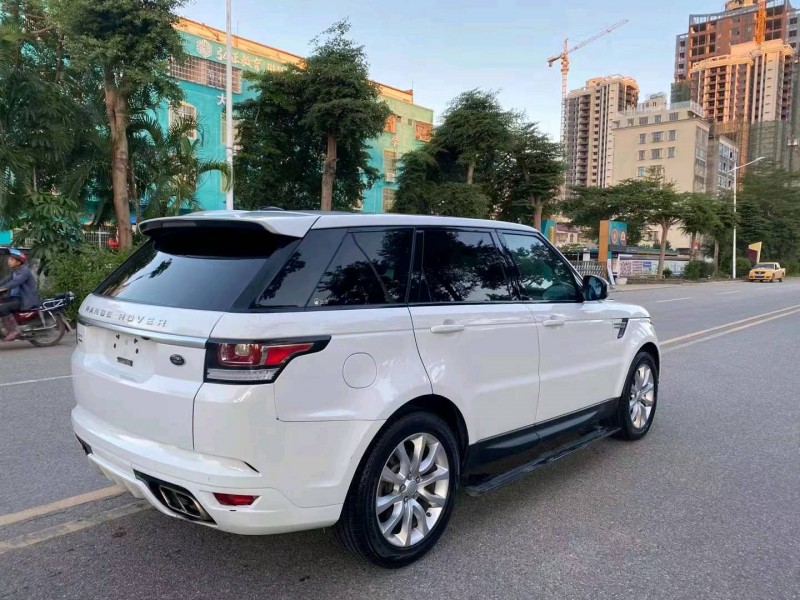 珠海16年路虎揽胜运动4