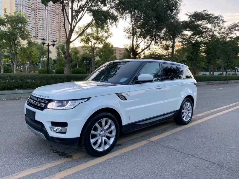珠海16年路虎揽胜运动7
