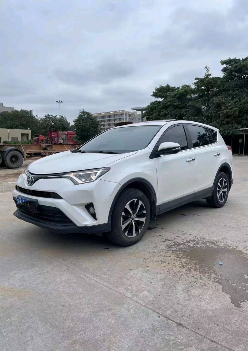 珠海18年丰田RAV4荣放9