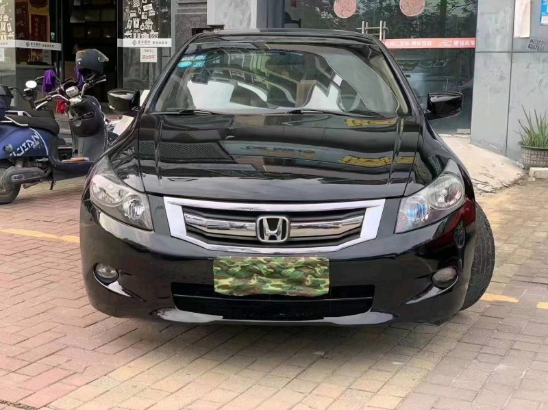 珠海10年本田雅阁6
