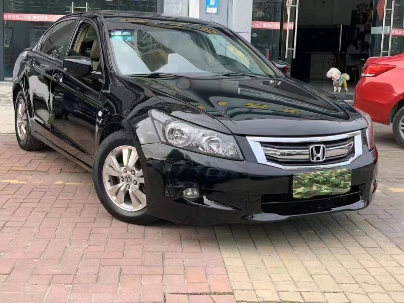 珠海10年本田雅阁4