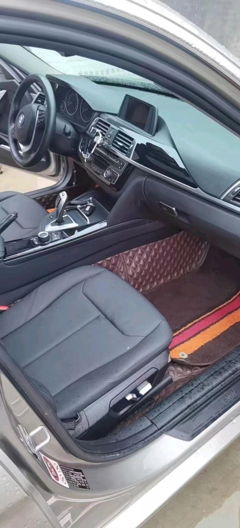 邯郸17年宝马3系8