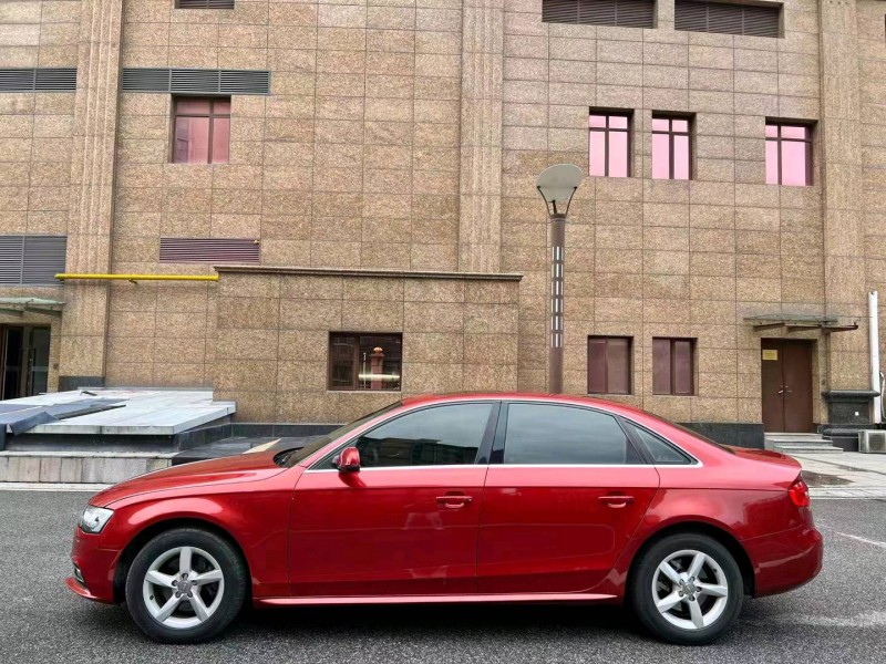 嘉兴13年奥迪A4L8