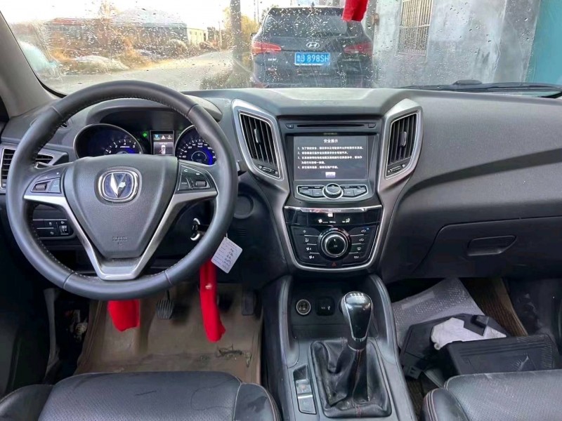 枣庄16年长安汽车CS7