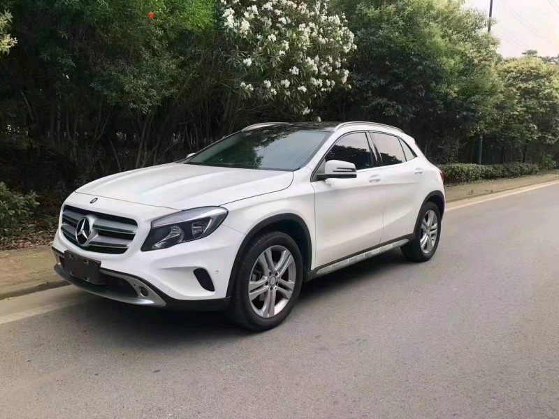 常州15年奔驰GLA2