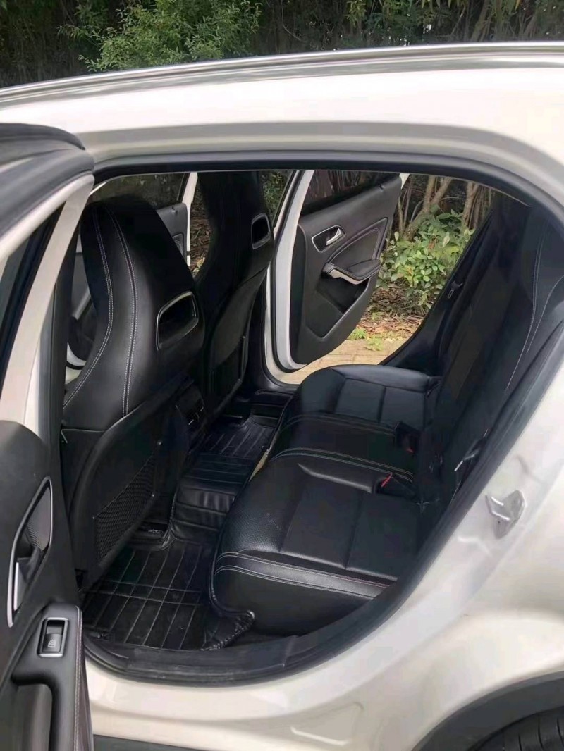 常州15年奔驰GLA5