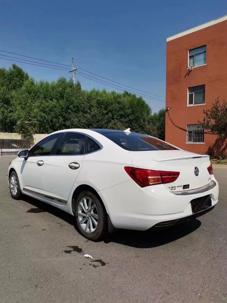 沈阳17年别克威朗2