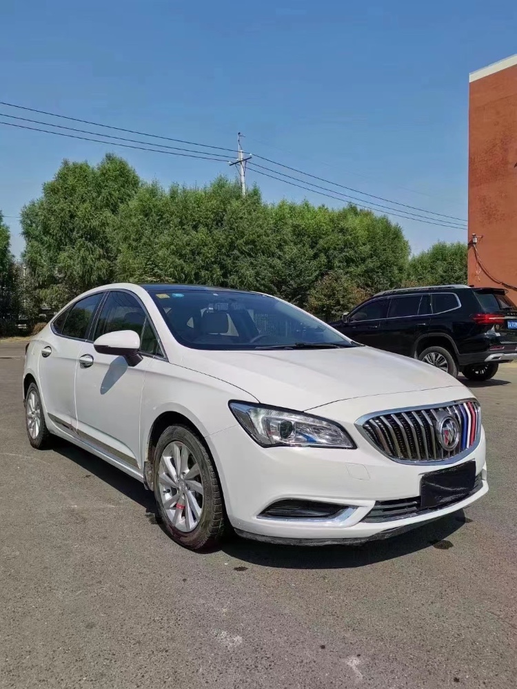 沈阳17年别克威朗4