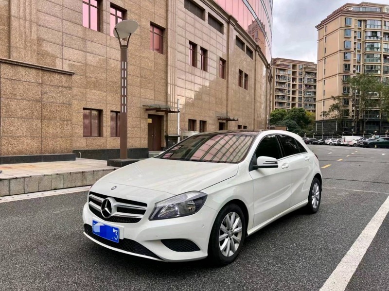 嘉兴13年奔驰A2