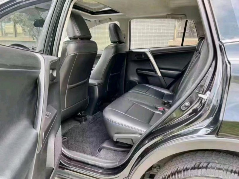 常州19年丰田RAV4荣放7