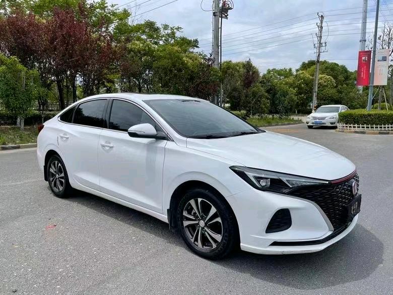 盐城20年长安汽车逸动2