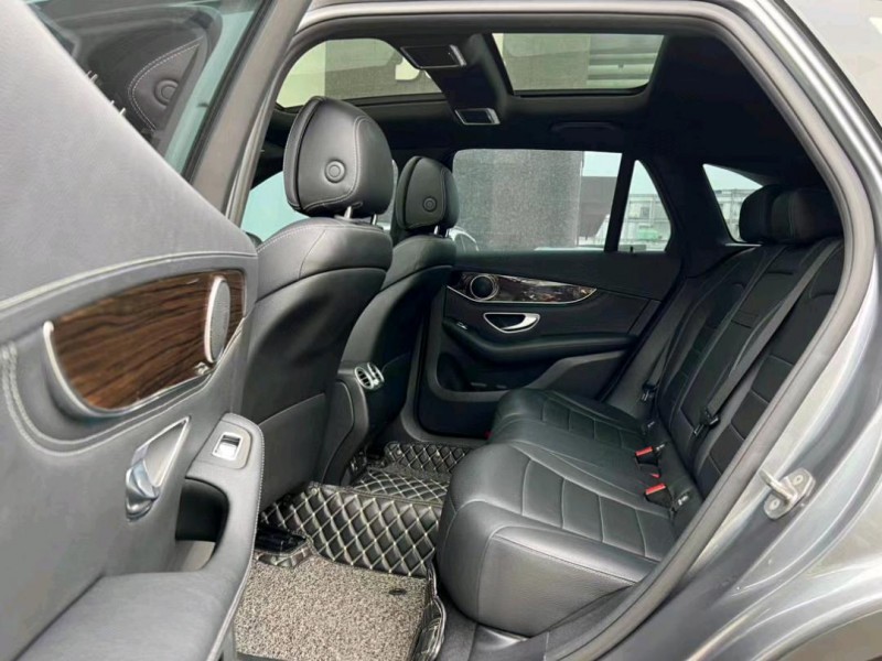 东莞19年奔驰GLC6