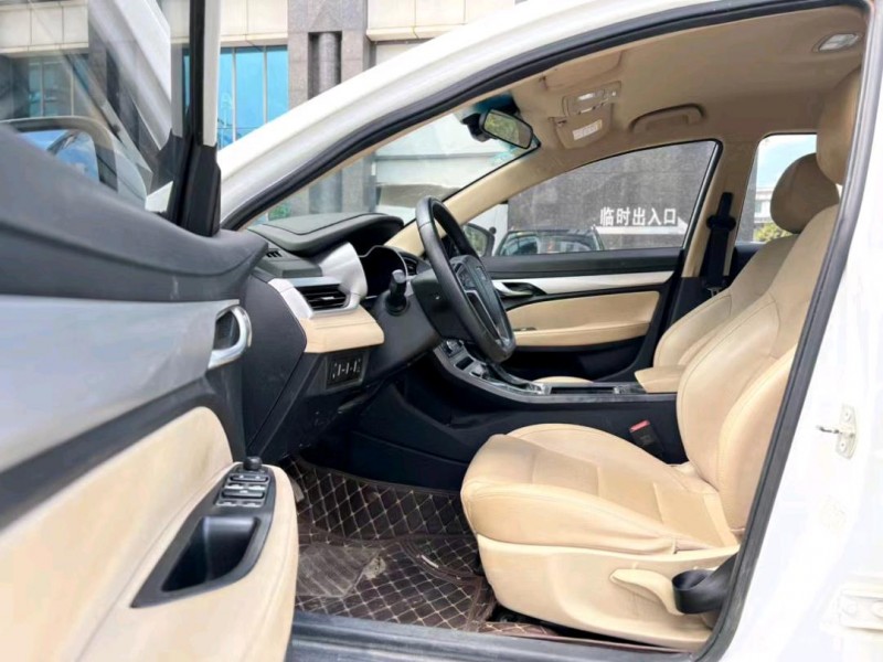 东莞20年吉利帝豪7