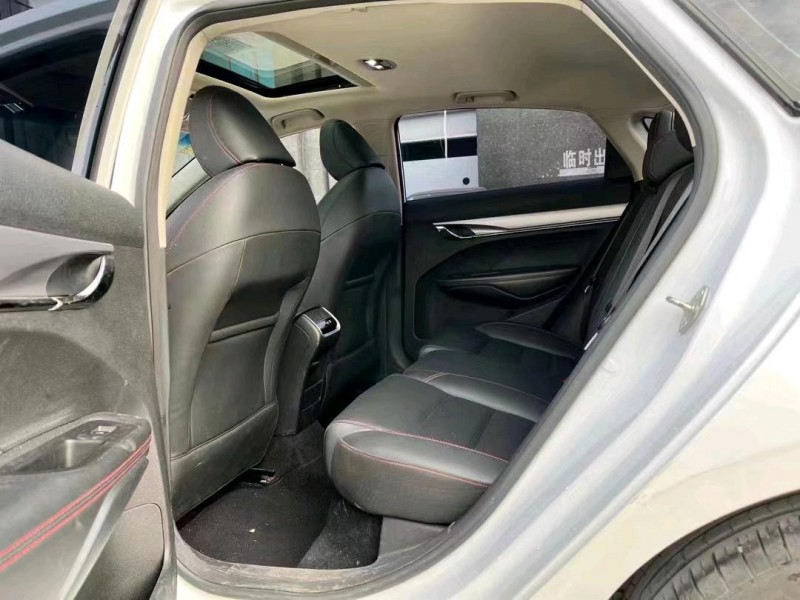 东莞20年吉利缤瑞6