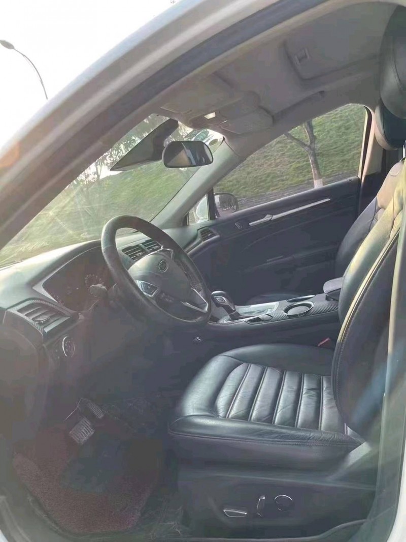 重庆16年福特蒙迪欧8