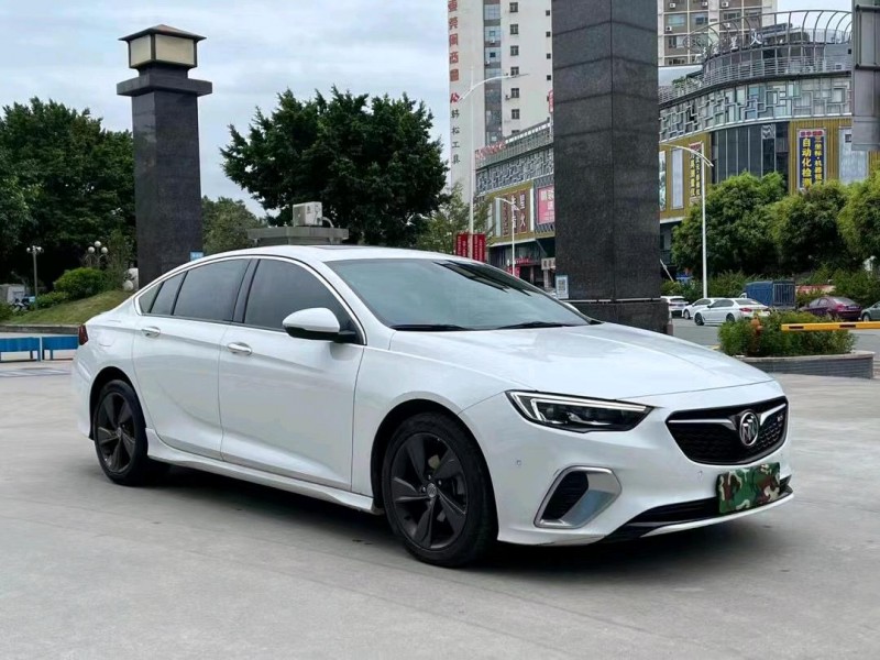 东莞19年别克君威2