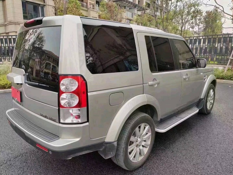 重庆12年路虎发现4