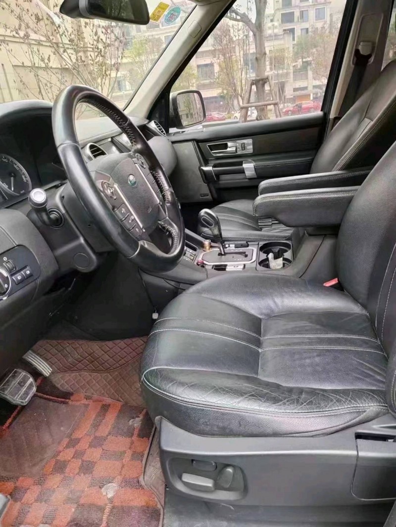 重庆12年路虎发现5