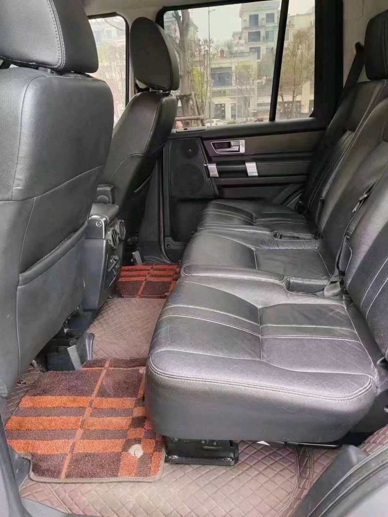 重庆12年路虎发现2