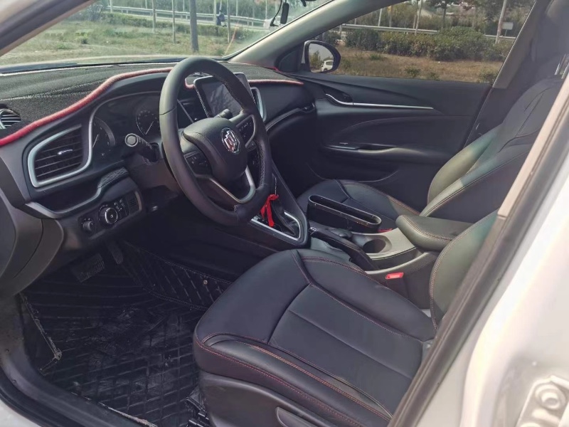 北京19年别克英朗6