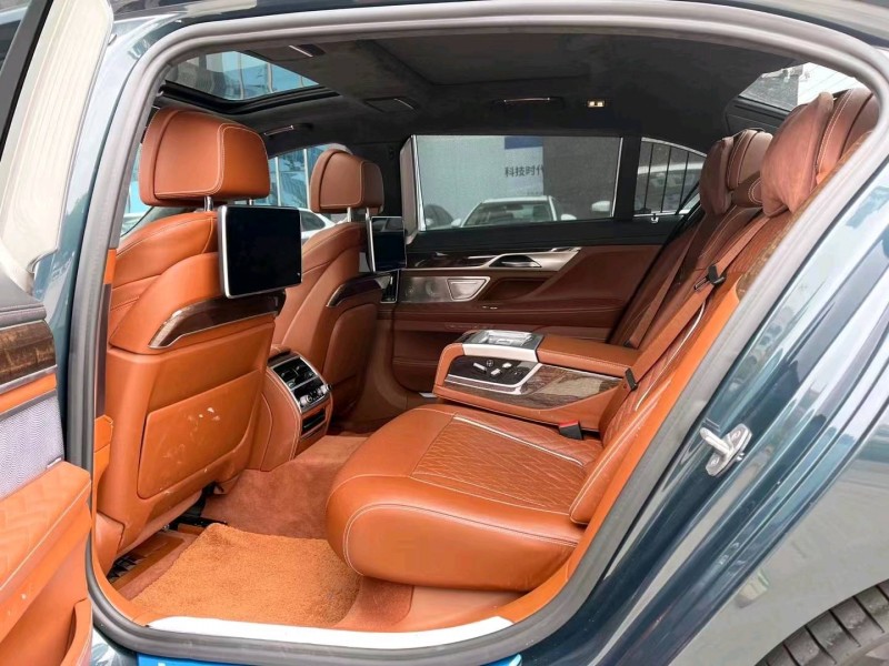 东莞20年宝马7系6