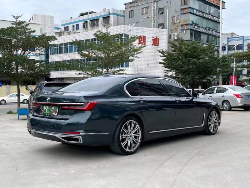 东莞20年宝马7系8