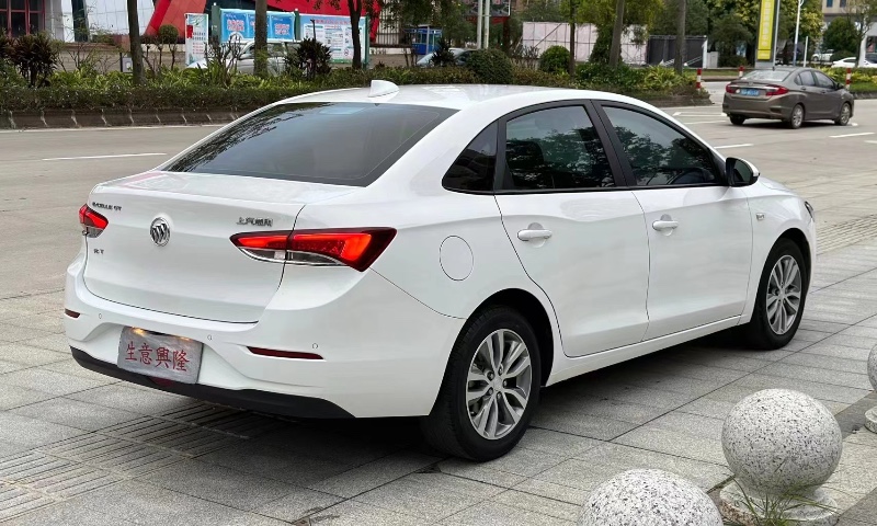 北京19年别克英朗6