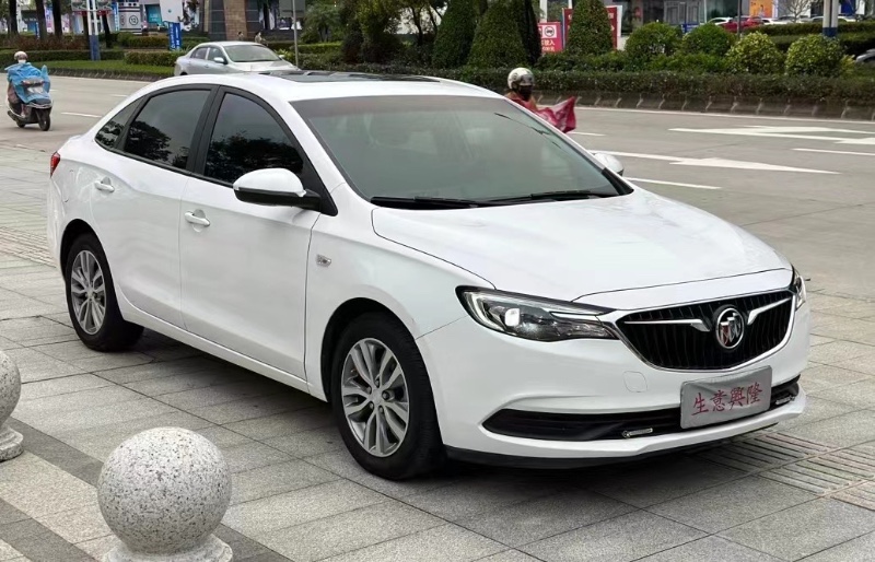 北京19年别克英朗9