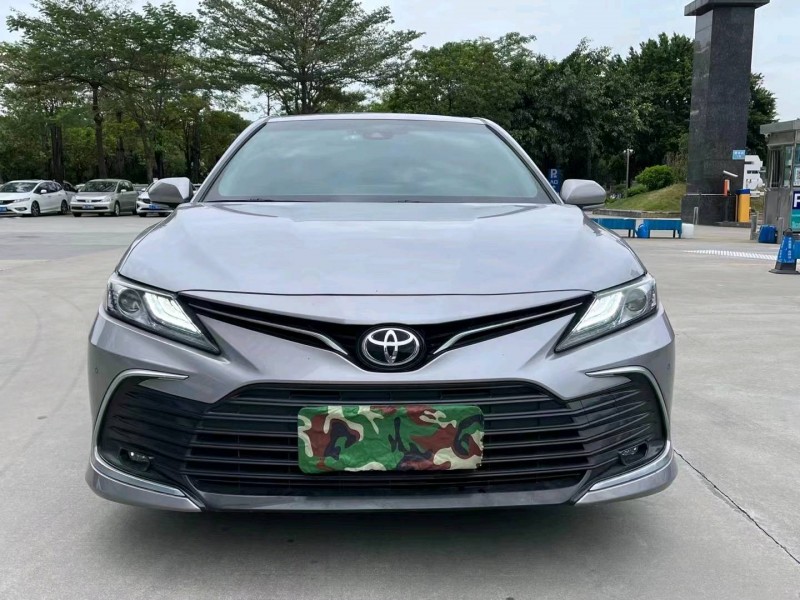 东莞21年丰田凯美瑞1