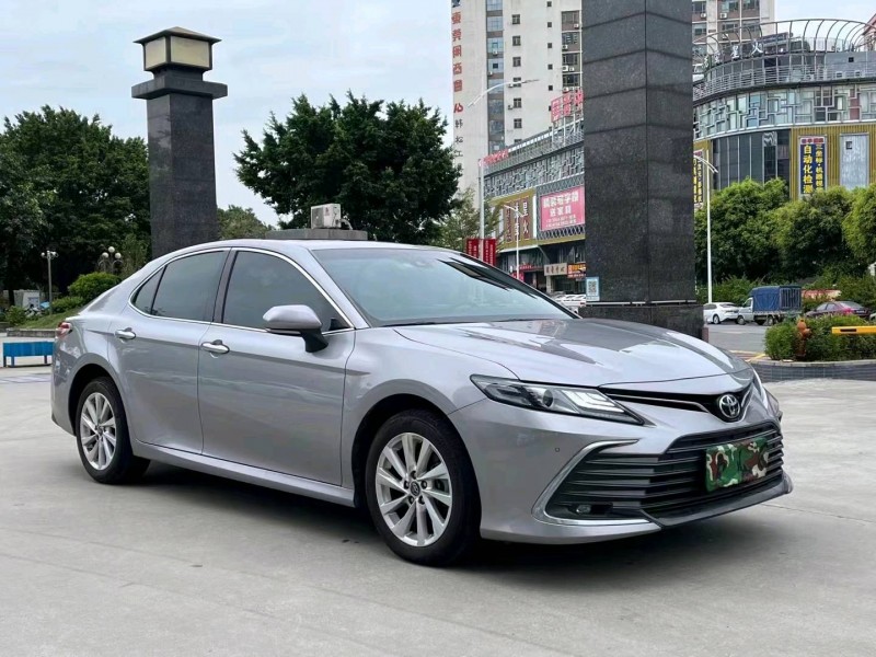 东莞21年丰田凯美瑞2