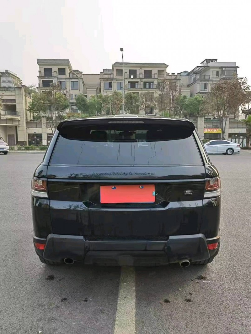 重庆13年路虎揽胜运动2