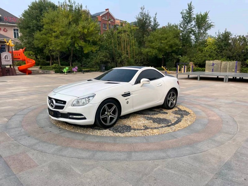 青岛13年奔驰SLK8