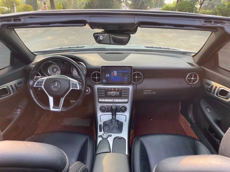 青岛13年奔驰SLK6