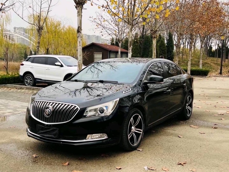 聊城15年别克君越8