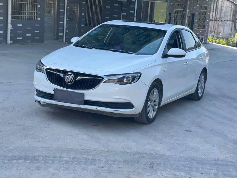 北京18年别克英朗3