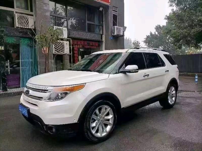 重庆15年福特探险者3