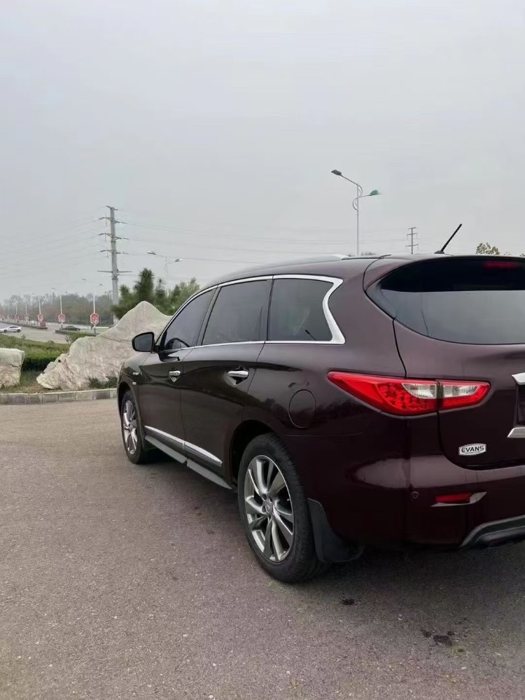 濰坊15年英菲尼迪QX608