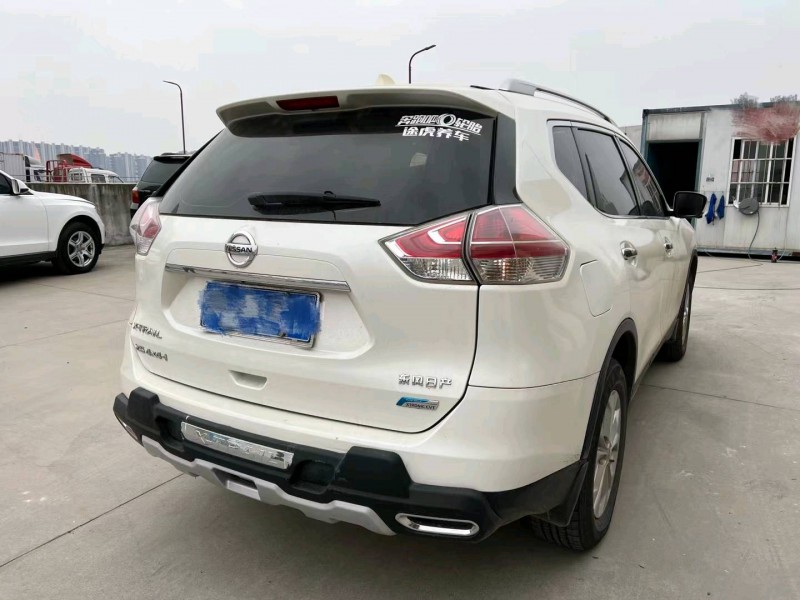 宜昌16年日产奇骏3