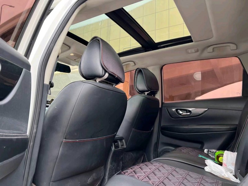 宜昌16年日产奇骏5