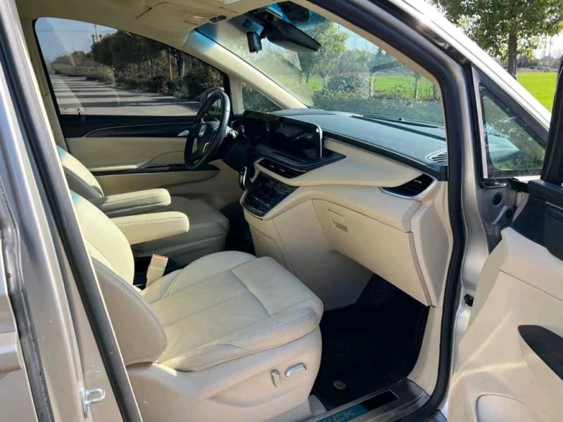 盐城21年别克GL89