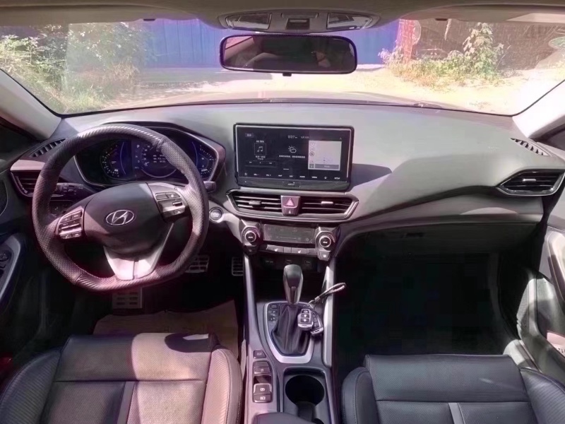 北京18年现代菲斯塔2