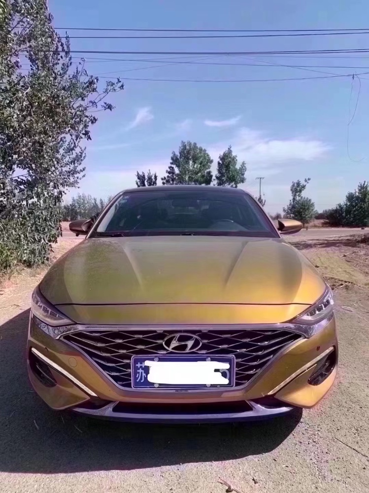 北京18年现代菲斯塔1