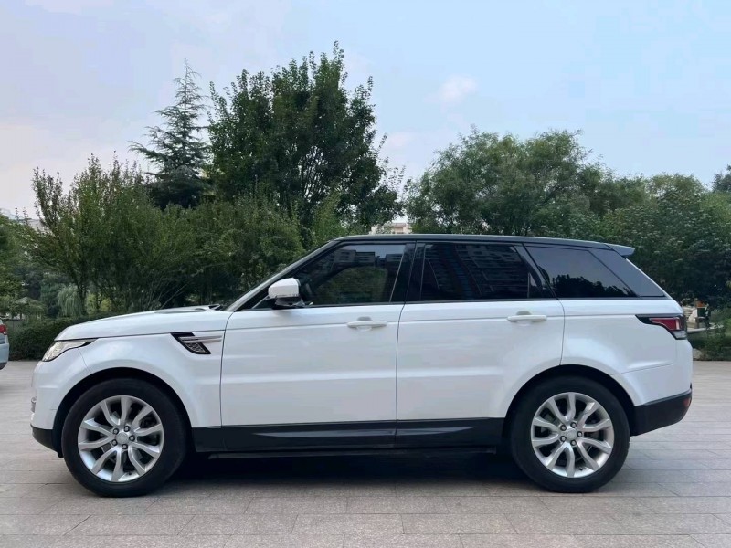 邢台17年路虎揽胜运动4
