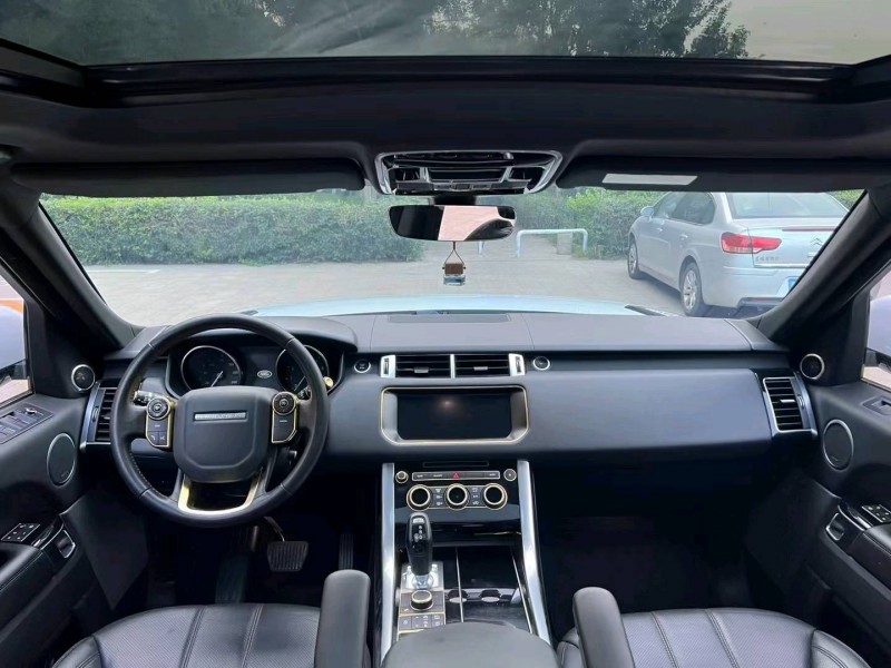 邢台17年路虎揽胜运动8