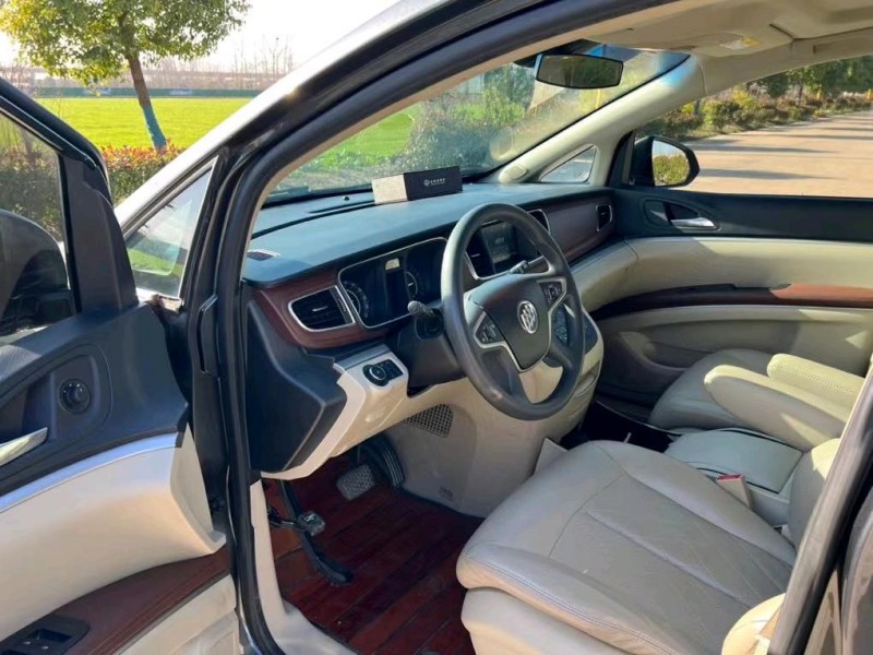 盐城19年别克GL88